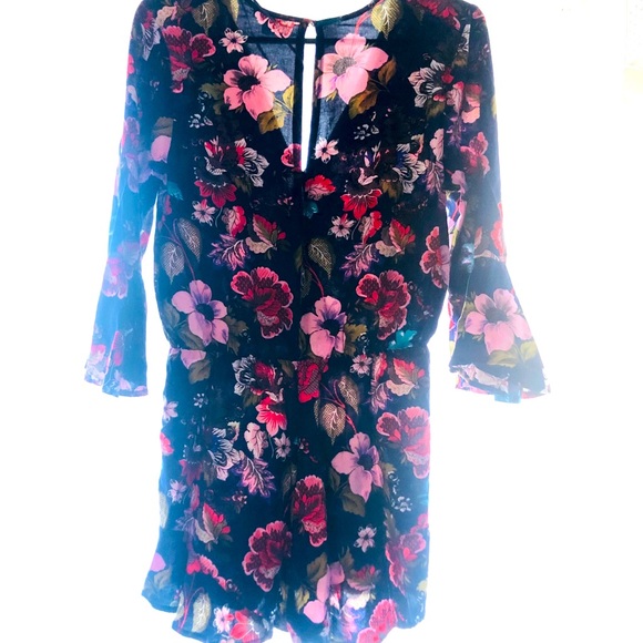 Floral romper - Picture 3 of 8